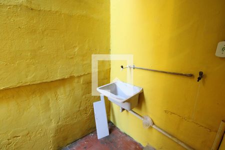 Área de Serviço de kitnet/studio para alugar com 1 quarto, 24m² em Irajá, Rio de Janeiro