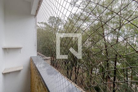 Sacada de apartamento para alugar com 3 quartos, 56m² em Jardim Santa Emilia, São Paulo