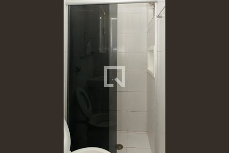 Banheiro de casa para alugar com 1 quarto, 60m² em Vila Maria Baixa, São Paulo