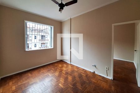Sala de apartamento para alugar com 1 quarto, 40m² em Icaraí, Niterói