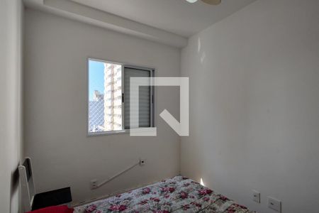 Vista do Quarto  de apartamento para alugar com 3 quartos, 74m² em Ocian, Praia Grande