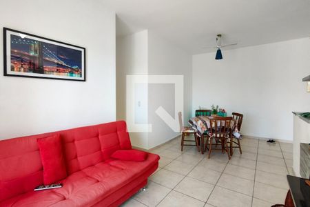 Sala de apartamento para alugar com 3 quartos, 74m² em Ocian, Praia Grande