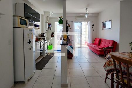 Sala de apartamento para alugar com 3 quartos, 74m² em Ocian, Praia Grande