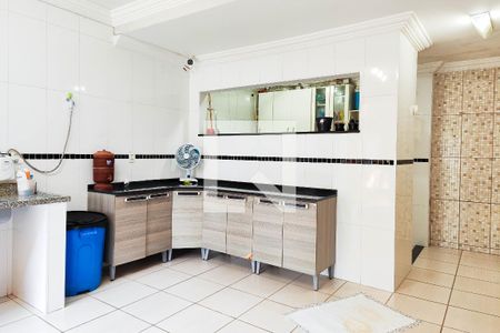 Casa à venda com 180m², 3 quartos e 2 vagasÁrea de Serviço
