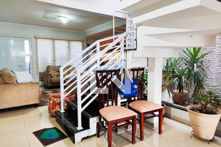 Sala de casa à venda com 3 quartos, 180m² em Vila Floresta, Santo André