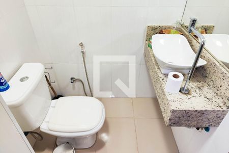 Casa à venda com 180m², 3 quartos e 2 vagasBanheiro Social