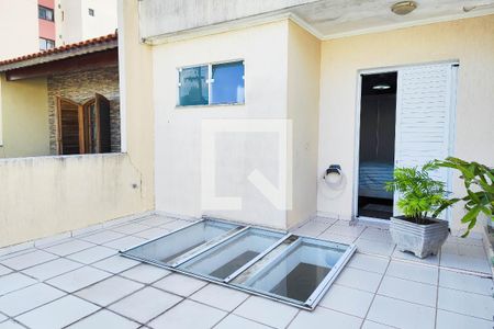 Casa à venda com 180m², 3 quartos e 2 vagasVaranda da Suite 1