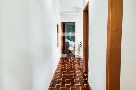 Corredor de casa à venda com 3 quartos, 180m² em Vila Floresta, Santo André