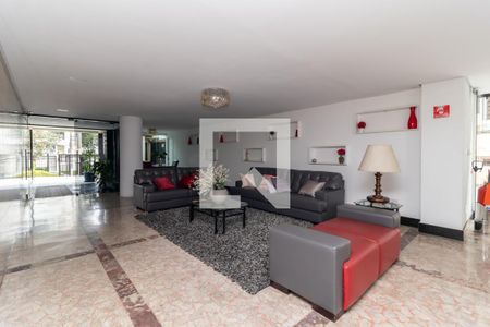 Apartamento à venda com 150m², 3 quartos e 1 vaga Apartamento à venda com 150m², 3 quartos e 1 vagaHall Social