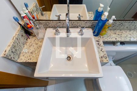 Apartamento à venda com 70m², 2 quartos e 2 vagasDetalhe Banheiro - Social