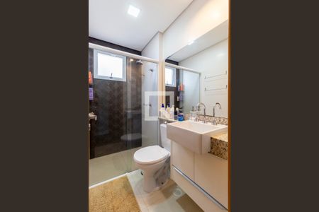 Apartamento à venda com 70m², 2 quartos e 2 vagasBanheiro - Suíte