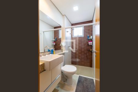 Apartamento à venda com 70m², 2 quartos e 2 vagasDetalhe Banheiro - Social