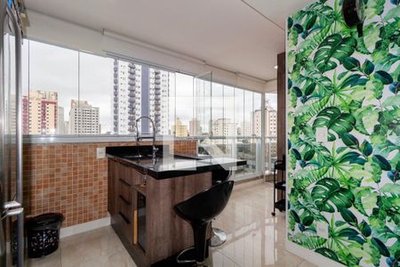 Apartamento à venda com 70m², 2 quartos e 2 vagasCozinha/Varanda