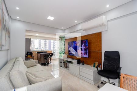 Sala de apartamento à venda com 2 quartos, 70m² em Vila Bertioga, São Paulo