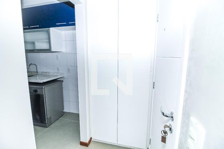 Cozinha de apartamento para alugar com 2 quartos, 94m² em Vila Romana, São Paulo