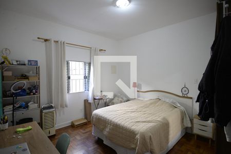 Casa à venda com 232m², 6 quartos e 1 vagaQuarto Casa 2