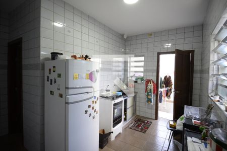 Casa à venda com 232m², 6 quartos e 1 vagaCozinha Casa 3