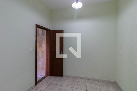 Casa à venda com 350m², 4 quartos e 3 vagas Casa à venda com 350m², 4 quartos e 3 vagasSuíte exterior