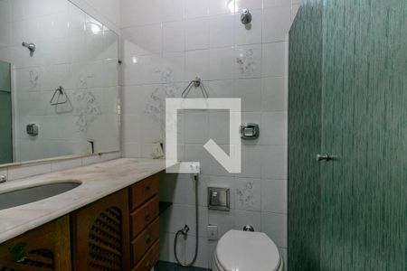 Casa à venda com 350m², 4 quartos e 3 vagas Casa à venda com 350m², 4 quartos e 3 vagasSuíte exterior