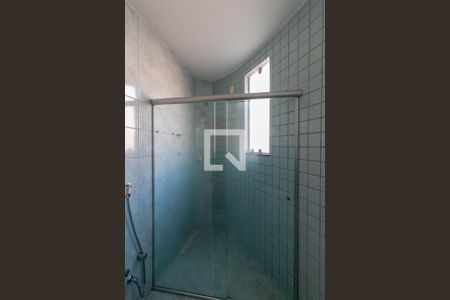 Casa à venda com 350m², 4 quartos e 3 vagas Casa à venda com 350m², 4 quartos e 3 vagasBanheiro