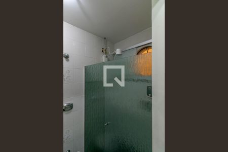 Casa à venda com 350m², 4 quartos e 3 vagas Casa à venda com 350m², 4 quartos e 3 vagasSuíte exterior