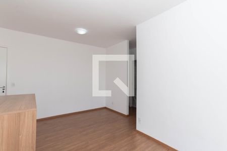 Sala de apartamento para alugar com 2 quartos, 56m² em Vila Galvão, Guarulhos