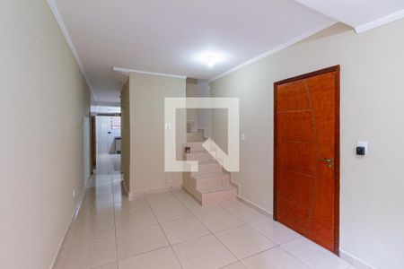 Sala de casa para alugar com 2 quartos, 120m² em Veloso, Osasco