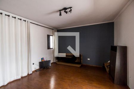 Quarto 2 de casa para alugar com 3 quartos, 242m² em Jardim Silveira, Barueri