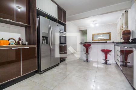 Cozinha de casa para alugar com 3 quartos, 242m² em Jardim Silveira, Barueri
