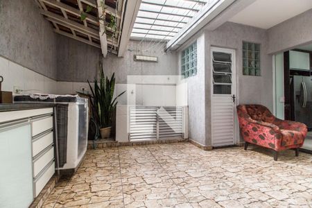 Área de Serviço de casa para alugar com 3 quartos, 242m² em Jardim Silveira, Barueri