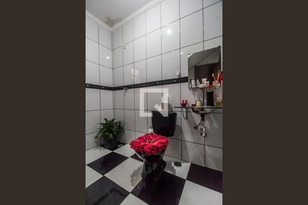 Lavabo de casa para alugar com 3 quartos, 242m² em Jardim Silveira, Barueri