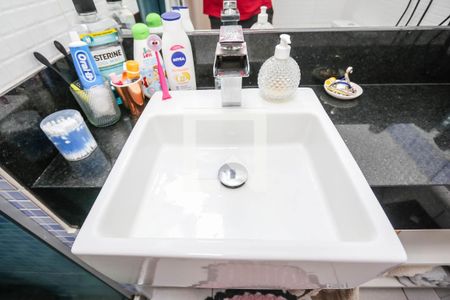 Apartamento à venda com 51m², 2 quartos e 1 vagaBanheiro