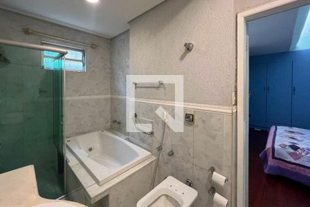 Banheiro de apartamento à venda com 4 quartos, 184m² em Sion, Belo Horizonte