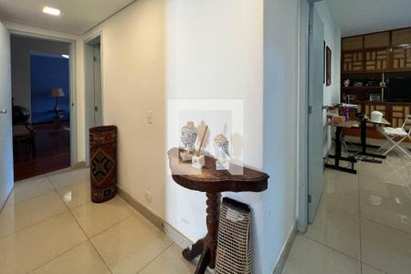 Apartamento à venda com 184m², 4 quartos e 2 vagasDetalhe 