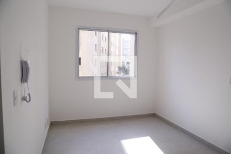 Sala de apartamento à venda com 2 quartos, 32m² em Piqueri, São Paulo