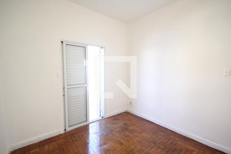 Quarto 1 de casa para alugar com 2 quartos, 110m² em Cambuci, São Paulo
