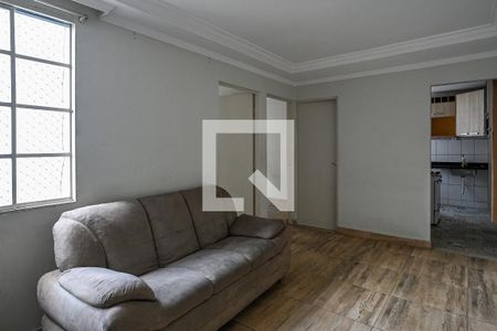 Sala  de apartamento para alugar com 2 quartos, 50m² em Jardim Maria Estela, São Paulo