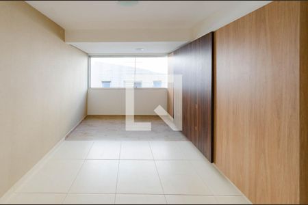 Sala de apartamento para alugar com 3 quartos, 101m² em Buritis, Belo Horizonte