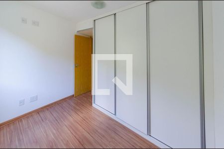 Quarto 1 de apartamento para alugar com 3 quartos, 101m² em Buritis, Belo Horizonte
