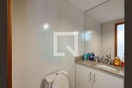 Apartamento à venda com 65m², 2 quartos e 1 vagaBanheiro Corredor