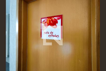 Apartamento à venda com 65m², 2 quartos e 1 vagaÁrea comum