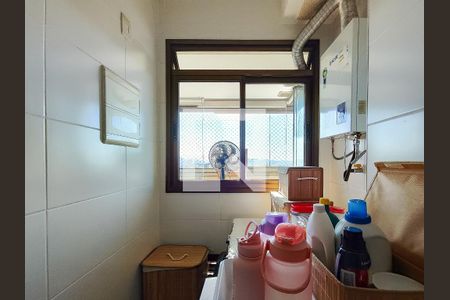 Apartamento à venda com 65m², 2 quartos e 1 vagaCozinha e Área de Serviço