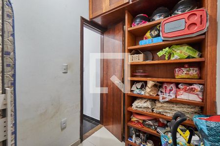 Apartamento à venda com 76m², 2 quartos e sem vagaQuarto de Serviço