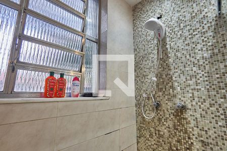 Apartamento à venda com 76m², 2 quartos e sem vagaBanheiro