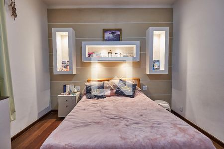 Apartamento à venda com 76m², 2 quartos e sem vagaQuarto 2