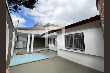 Casa à venda com 92m², 2 quartos e 2 vagasGaragem