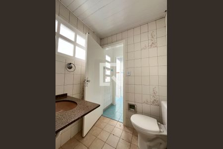 Casa à venda com 92m², 2 quartos e 2 vagasBanheiro