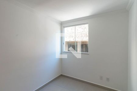 Quarto 2 de apartamento para alugar com 3 quartos, 60m² em Alto Caiçaras, Belo Horizonte