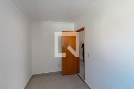 Quarto de apartamento para alugar com 3 quartos, 60m² em Alto Caiçaras, Belo Horizonte
