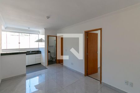 Sala de apartamento para alugar com 3 quartos, 60m² em Alto Caiçaras, Belo Horizonte